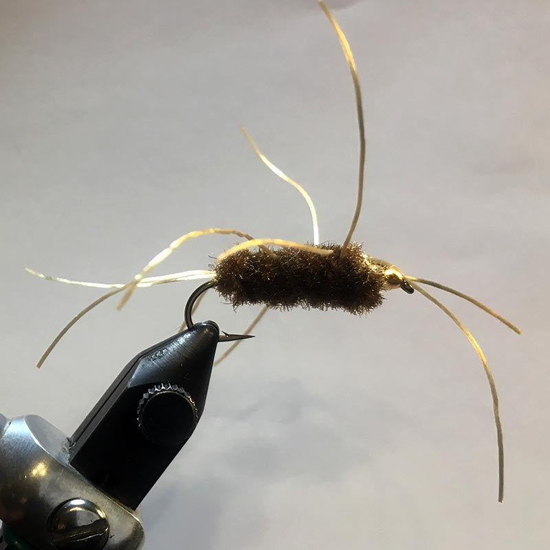 3-minute fly: Tie The Girdlebug nymph.